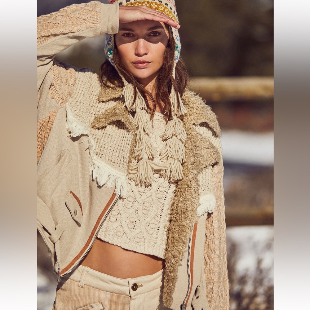 Free People ~ Cozy Knit Mix Motto